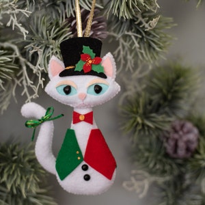 Felt cat ornament Christmas ornaments White cat ornament plush gift Pet lovers gift Stocking stuffer gift Housewarming gift image 7