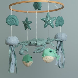 Ocean mobile for crib Crab mobile Nautical nursery decor Baby shower gift Ocean mobile Felt cot mobile Sea creatures Minimalist baby mobile