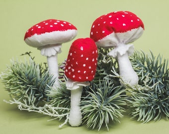 Mushroom ornament felt Christmas ornaments Mushroom Hanging decor Red amanita mushroom ornaments