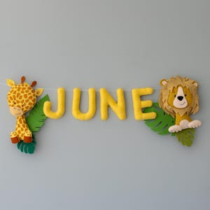 Striscione con nome in feltro per cameretta dei bambini nella giungla, bandierina con nome di animali del safari, cartello con nome per bambini, decorazione da parete appesa, ghirlanda in feltro con lettere