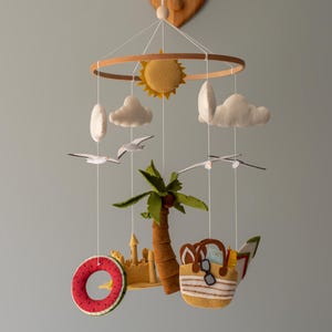 Hawaiian mobile Surfer crib mobile Ocean mobile for boy Beach mobile for nursery decor Surf Baby shower gift Hanging felt mobile