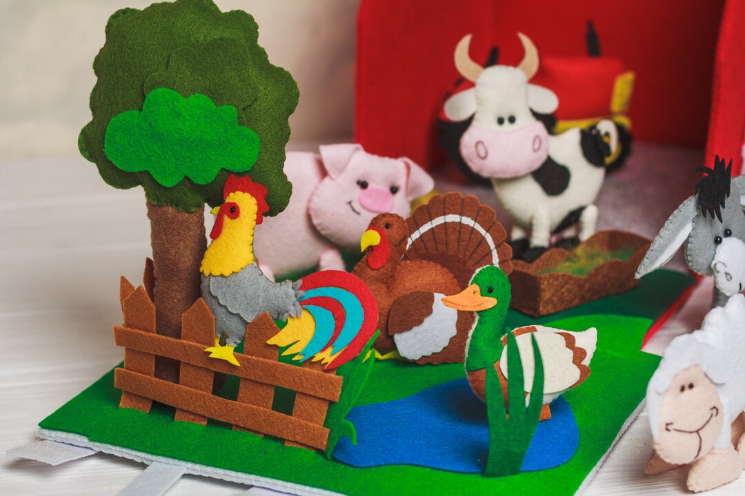 Felt Farm Animals Set Christmas Ornaments Barn Horse Pig Cow Stuff Toy