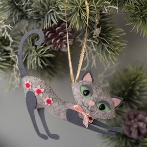 Cat ornament Custom cat ornament Personalized Pet Ornaments Felt cat plush gift Pet from photo Stocking stuffer gift Christmas ornaments stretching - gray