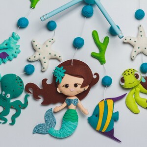Mermaid baby mobile Under the sea nursery decor Ocean sea creatures mobile Baby shower gift Hanging felt girl mobile Nautical baby mobile