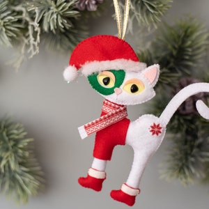 Felt cat ornament Christmas ornaments White cat ornament plush gift Pet lovers gift Stocking stuffer gift Housewarming gift image 9