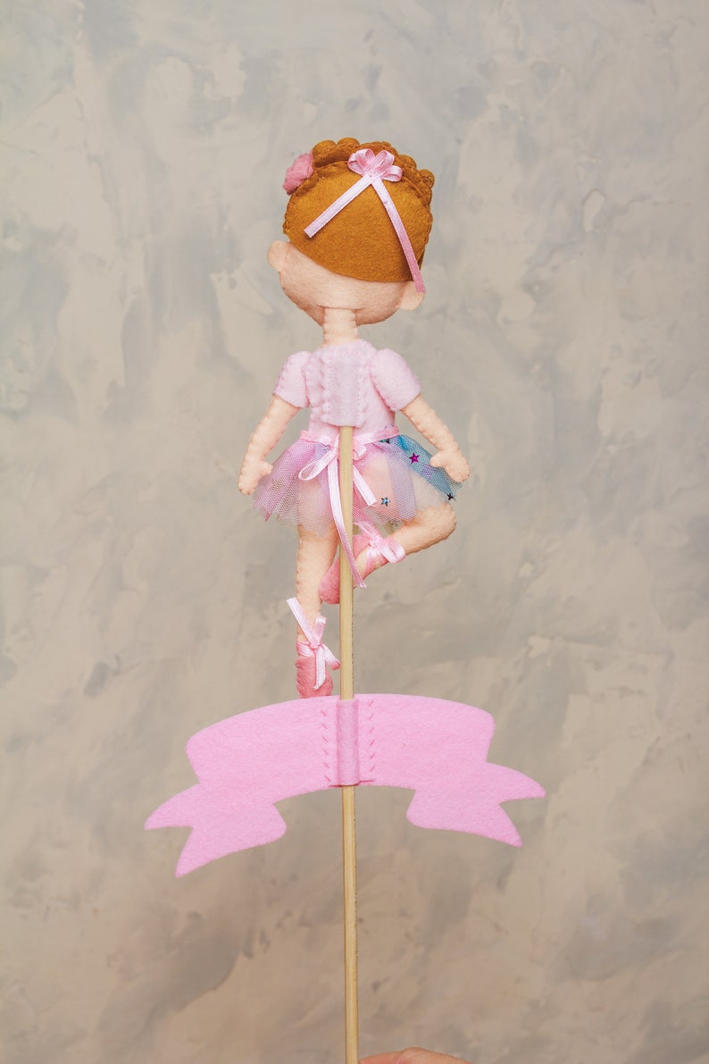 Décoration de gâteau ballerine en feutre pour fille, poupée en feutre pour décoration de chambre d'enfant, cadeau de shower de bébé, jouets suspendus, aimants pour enfants, gâteau d'anniversaire image 10