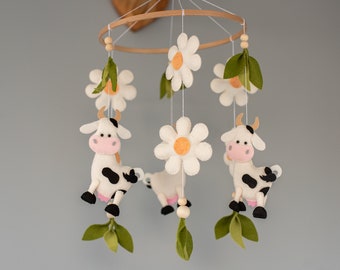 Cow baby mobile Crib mobile Felt cow and daisy mobile Farm Nursery decor First gift for Baby shower gift  Hanging felt animals baby mobile