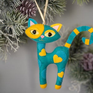 Cat ornament Custom cat ornament Personalized Pet Ornaments Felt cat plush gift Pet from photo Stocking stuffer gift Christmas ornaments Standing - teal