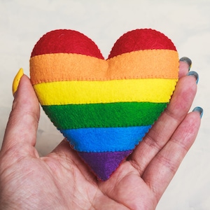 Ornement coeur LGBT arc-en-ciel Ornements personnalisés pour la Saint-Valentin Carte magnétique amusante Cadeaux de la fête des Mères Ornements en feutre