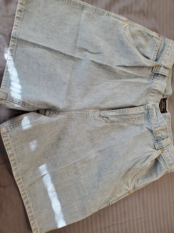 Sonoma shorts size 14