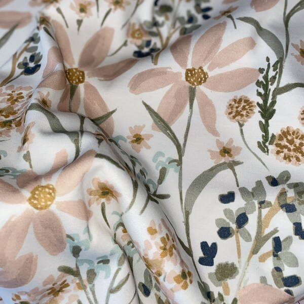 White Cute Daisy Pattern Print Throw Blanket