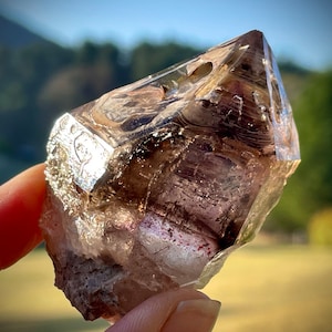 Goboboseb, Brandberg Smoky Amethyst Fenster Quartz Crystal, Window Quartz with Amethyst Core and Red Hematite Inclusions