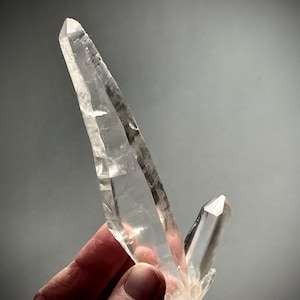 Stunning AAA Grade Water Clear Laser Wand Quartz Crystal from Diamantina, Brazil, Beautiful Elegant Composition, Brazilian Laser Wand