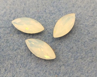 White opal crystal, Swarovski crystal rhinestone, 15x7mm, fancy stone ,4228, loose rhinestones, marquise stone