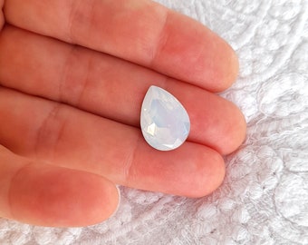 White opal pear crystal, opal stone, 18x13mm, Swarovski crystals, 4320, opal crystal, tear drop crystals, pear stones