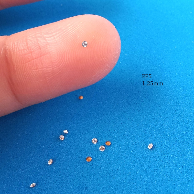 Mix of tiny crystals, pointed back rhinestones, assorted tiny crystals, Swarovski loose crystals, 1mm 1.5mm assorted sizes, PP3,PP5,PP8 zdjęcie 4