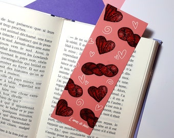 Pink Bookmark with yarn - yarn ball hank skein heart shaped reading book for readers crochet symbols crochet pattern love book addicts