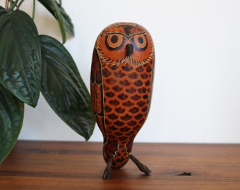 Gourd Owl Folk Art, vintage handmade bookshelf decor