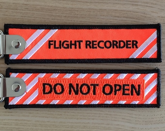 Porte-clé "Flight Recorder - Do Not Open"