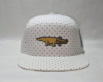 King Gizzard hat white dots