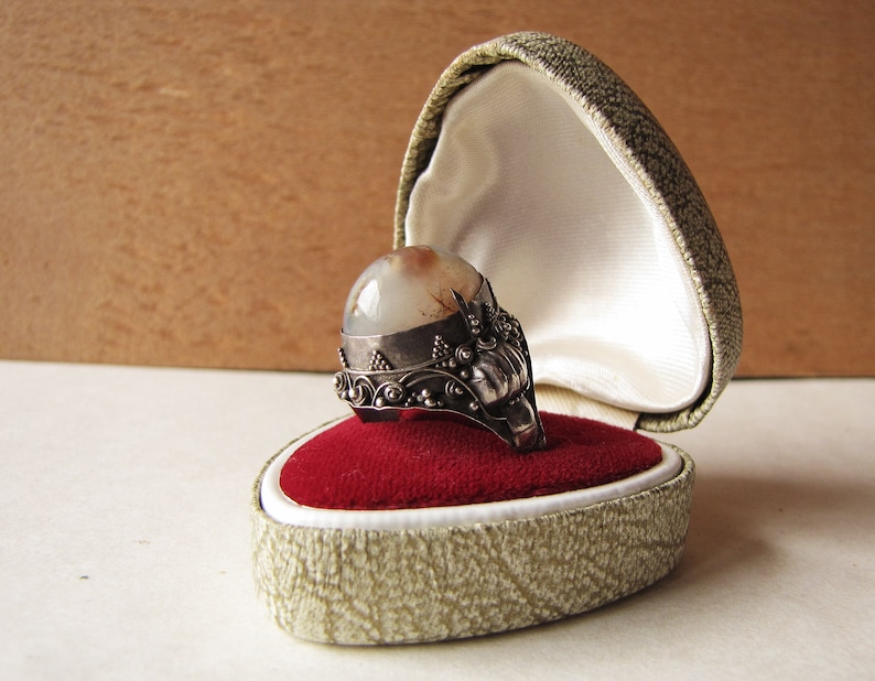1970s bohemian rockstar jewelry incredible tribal white metal wide band ring size 10 11 grey agate statement ring