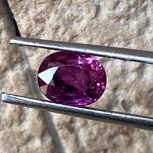 PURPLE PINK SAPPHIRE, Oval Cut Sapphire, Natural Sapphire, Unique Small 1.75 Carats No Heat Ceylon Sapphire Stone for Making jewelry image 2