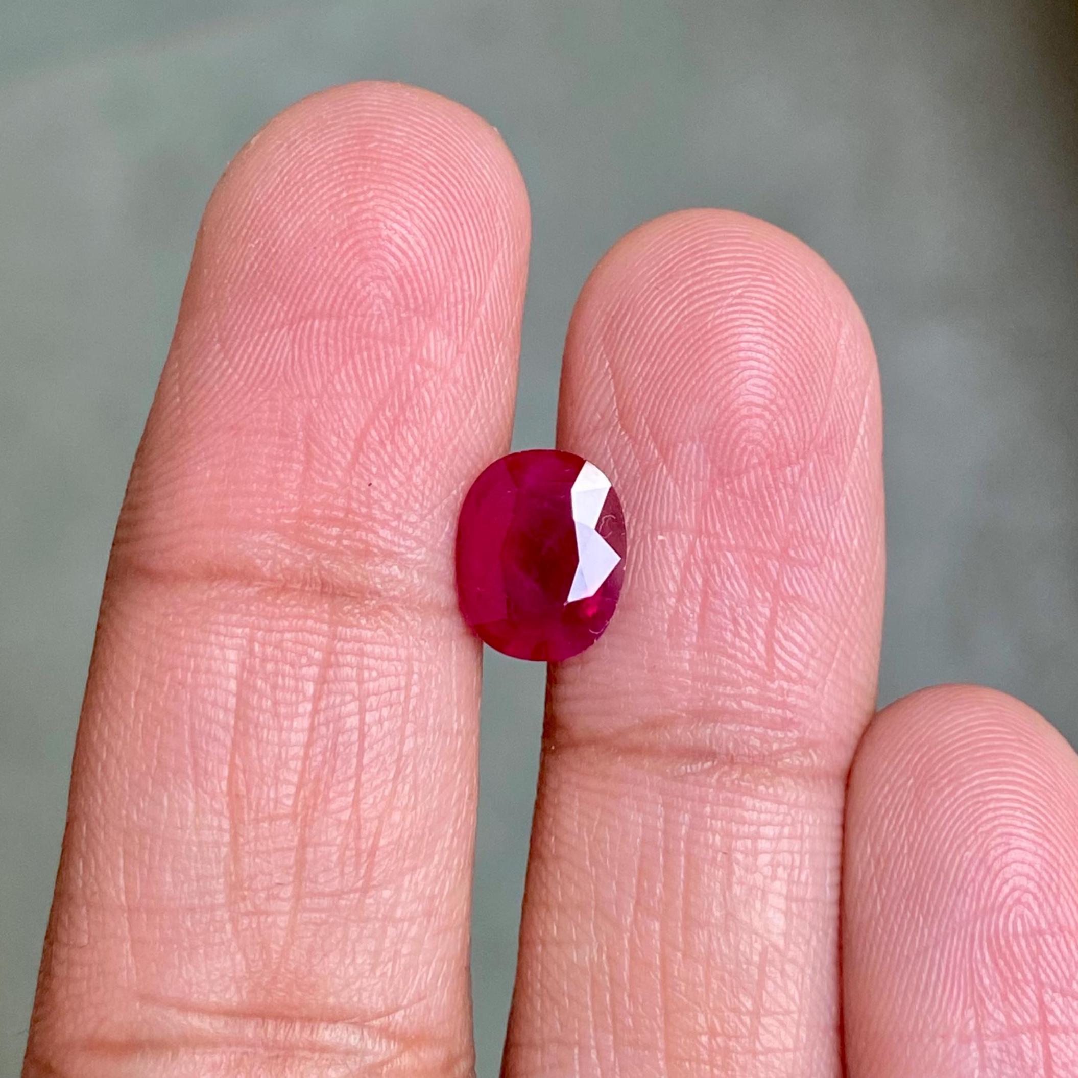 Blood Red Burma Oval Ruby , 2.75 Carats , 9.5x8 Mm , Red Heated Earth ...