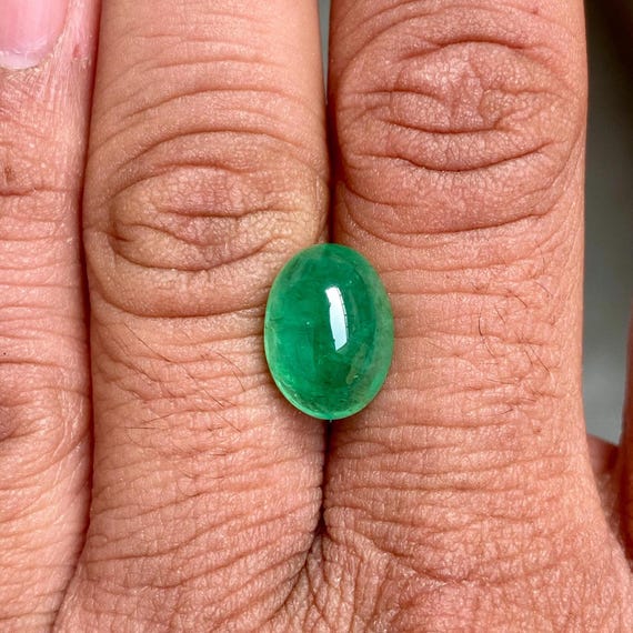 Oval Emerald Cabochon , 5.76 Carats , 12.6x9.5 mm , Parrot Green Color Emerald , Untreated Natural Gemstone