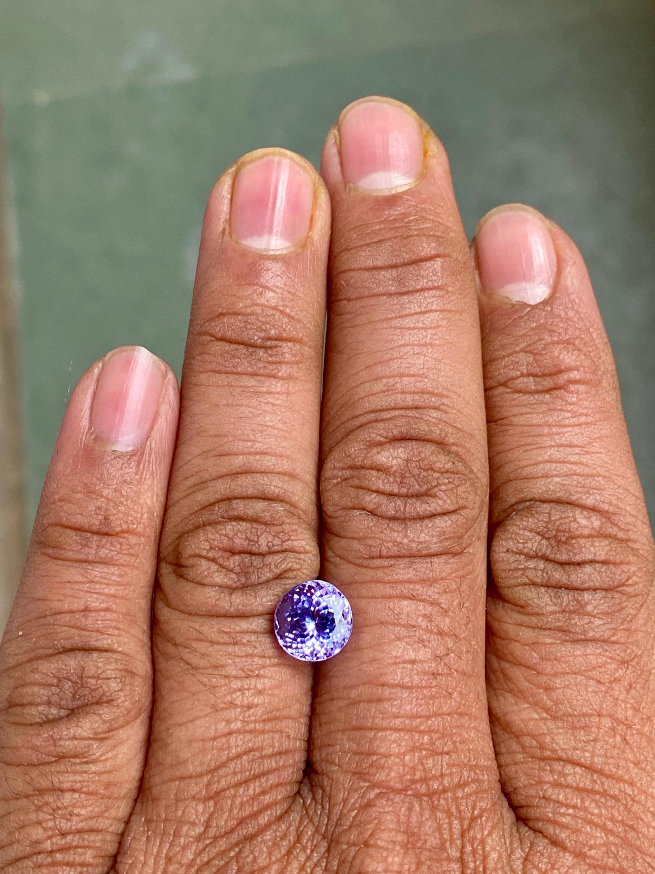 3.34カラットのラウンドタンザナイト宝石：深い青紫色、8.5 mm - Etsy 日本