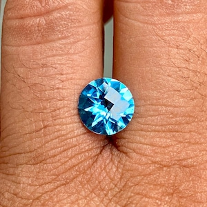 Natural Swiss Blue Topaz Gemstone 3.44 Carat - Round 9.8mm Loose Stone for Jewelry Making