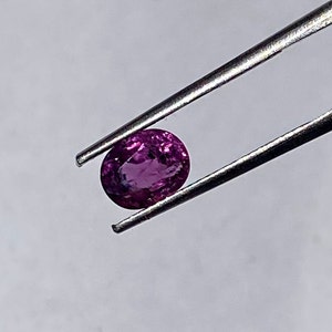 PURPLE PINK SAPPHIRE, Oval Cut Sapphire, Natural Sapphire, Unique Small 1.75 Carats No Heat Ceylon Sapphire Stone for Making jewelry image 3