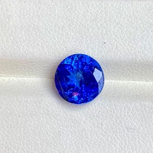 Royal Blue Tanzanite Gemstone: 3.54 Carat, 9x9 MM Round Cut
