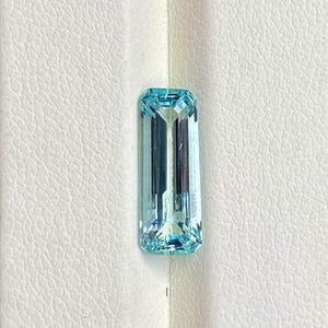 Natural Aquamarine Long Baguette, 2.75 Carats, 15x5.5 mm, Beautiful Light Blue Gemstone, Jewelry Making Supplies & Crafting