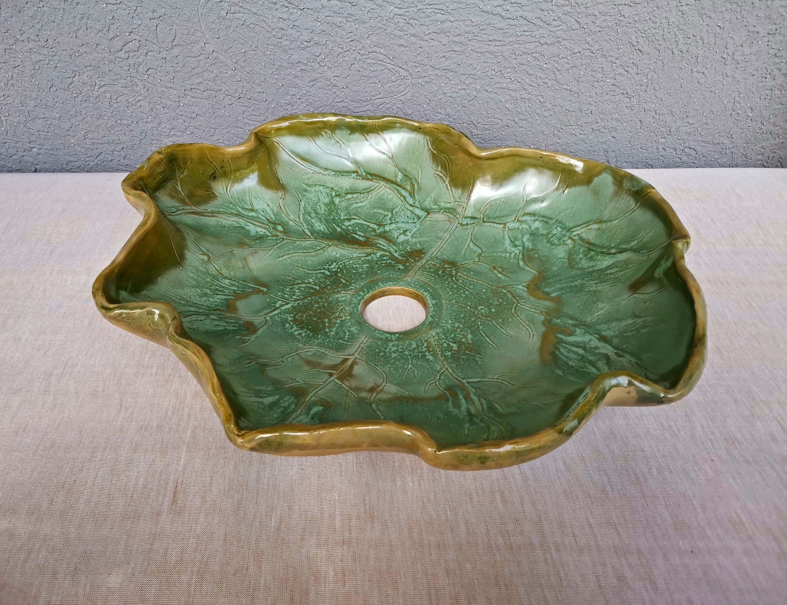 Leaf Vessel Sink O.A.K. Ceramic Sink Ready to Ship, Wash Basin