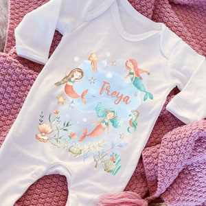 Personalised Mermaid Gift for Baby, Mermaid Sleepsuit, Personalised Girls Mermaid Outfit for Baby, Mermaid Babyshower Gift, Name Sleepsuit