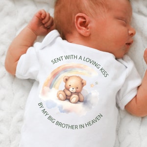 Gesendet mit einem Kuss von meinem großen Bruder im Himmel, Bruderbabyverlust, Bruder-Denkmal, Baby-Beerdigung Outfit, Wunder-Baby, Regenbogen-Babyweste
