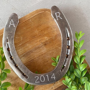 Personalized Horseshoe Gift with Initials & Year – Real Iron Horseshoe for 11 Year Anniversary, Rustic Wedding Gift, Symbol of Good Luck