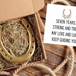 Regalo per il 7° anniversario: vero ferro di cavallo portafortuna con biglietto personalizzato / tradizionale ricordo dell'anno in rame per coppie - simbolo di amore e fortuna
