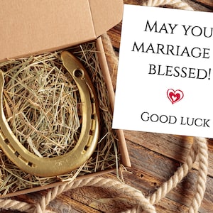 Leinuosen 24 Pcs Lucky Horseshoe Wedding Favors with Thank You Kraft Tags  and Rope, Western Rustic Horseshoe, Metal Horse Gifts for Vintage Wedding
