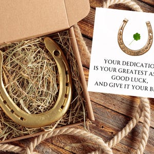 Spersonalizowany prezent na szczęście w postaci podkowy - motywujący prezent na sukces | Spersonalizowany grawerowany amulet na szczęście | Pamiątka ukończenia szkoły i osiągnięć