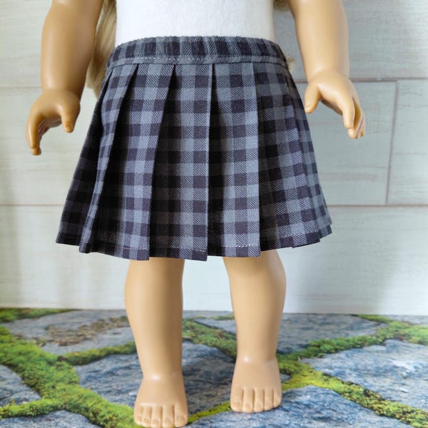 18" doll pleated skirt