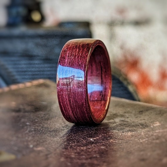 Rose Gold Mens Wedding Band With Purpleheart Wood Inlay