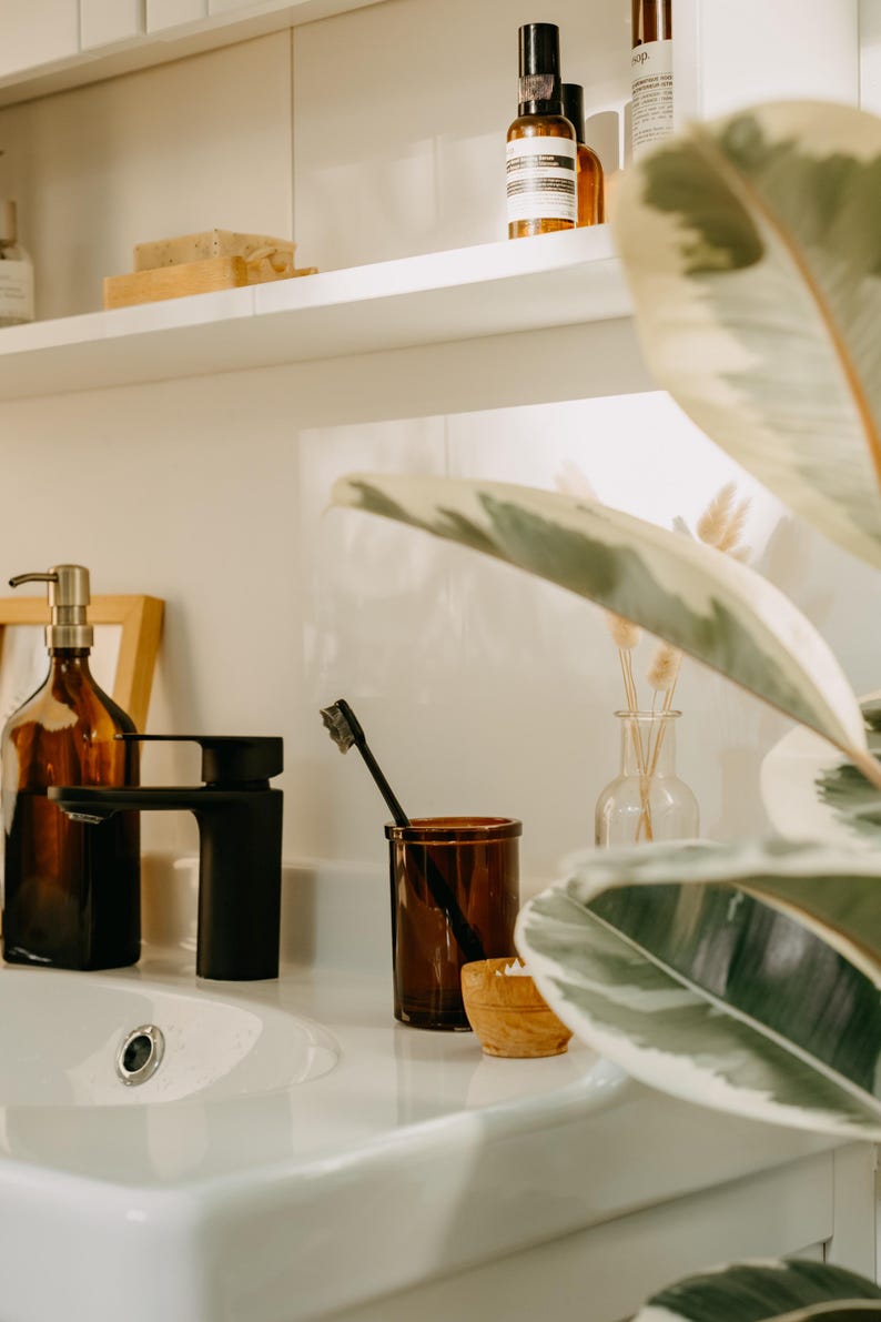 Portacepillos de dientes de vidrio ámbar: vaso de almacenamiento moderno para baño imagen 1