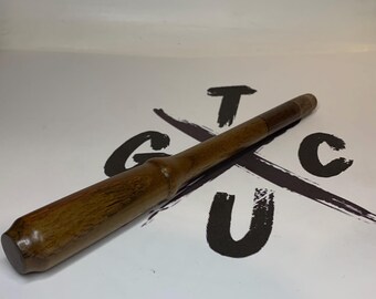 Turkey Pot Call Striker Teak with Black Walnut Tip