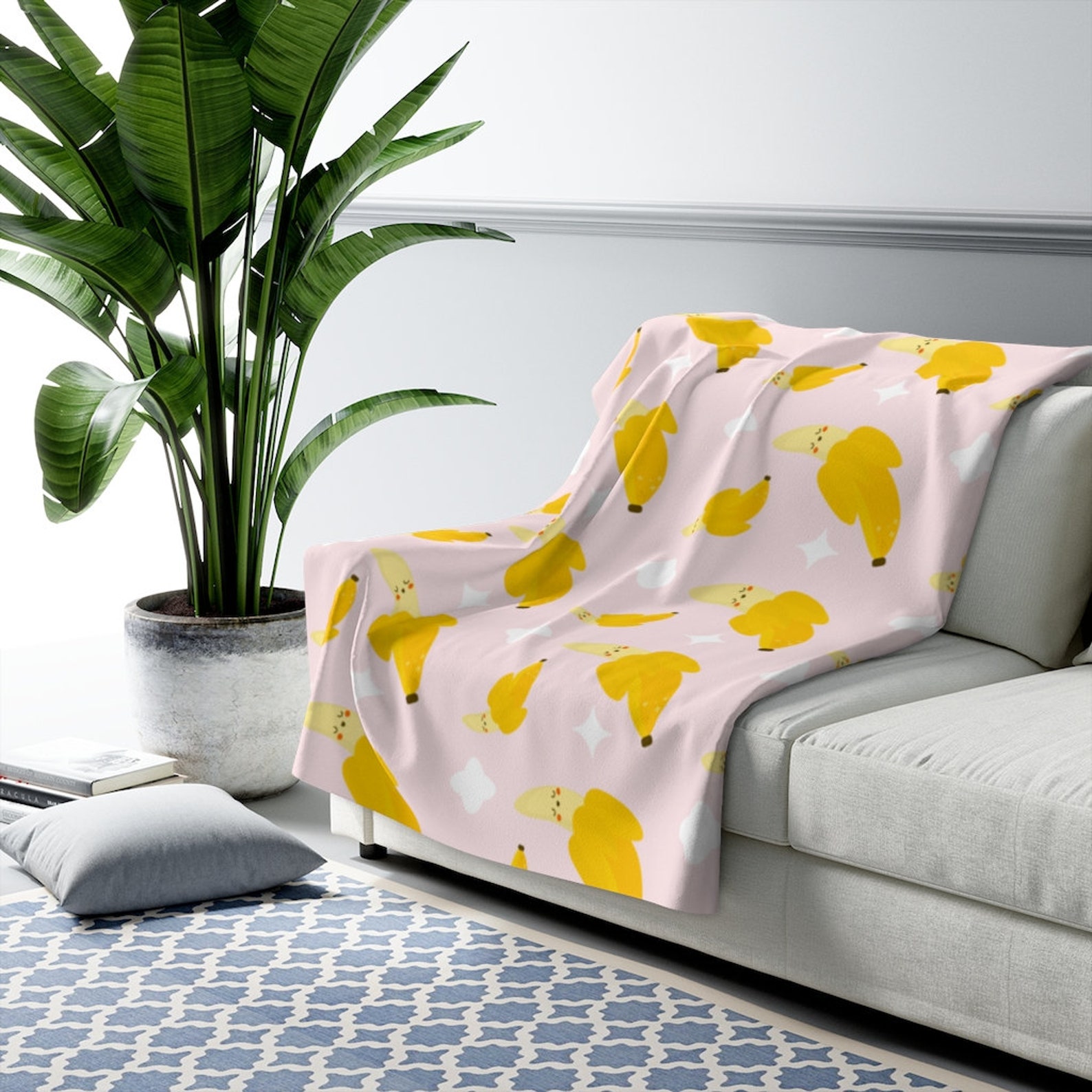 Yummy Banana Pattern Print Hooded Blanket