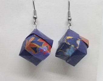 Origami earrings, cube