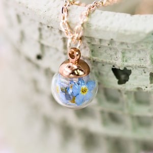 True forget-me-not flowers in glass ball Silver/Gold/Roségold/Bronze