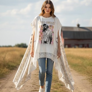 Luźny top w stylu boho rock „Kurt Cobain” wykonany z odzyskanych materiałów vintage, koszulka ponczo w stylu Stevie Nicks, strój festiwalowy hipisowski w stylu cygańskim.