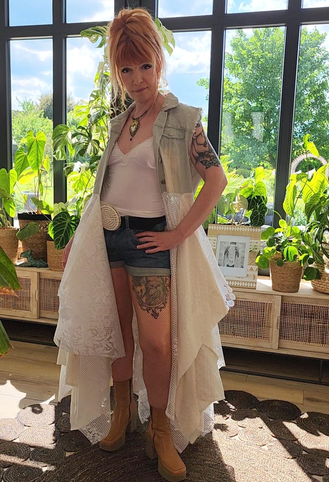 ★大人気商品★ Bohemian Kimono in Star Denim, Recycled Lace and Vintage 洋書