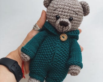 Knitting Pattern Jumpsuit for Simon the Bear